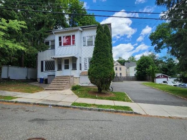 32 Edisonia Ter, West Orange, NJ 07052
