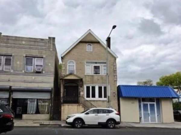 1018 Clinton Ave, Irvington, NJ 07111