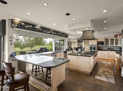 2475 Manzanita Lane, Reno, NV 89509 Photo