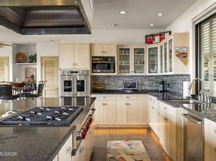 2475 Manzanita Lane, Reno, NV 89509 Photo