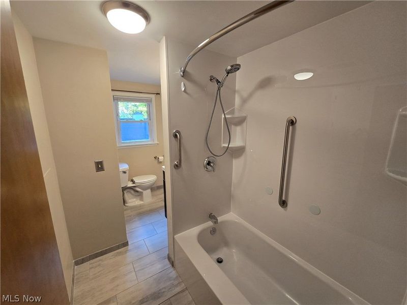 826 E Highland Avenue, Wooster, OH 44691 Photo 11