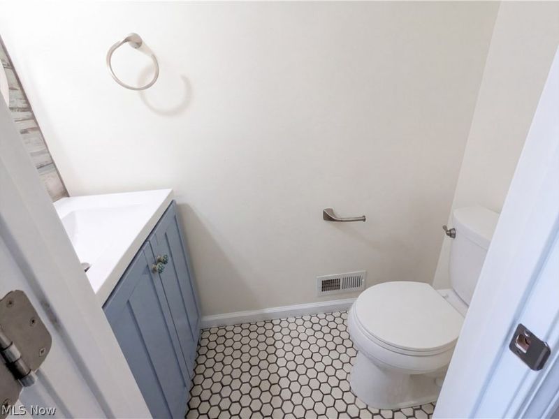 30223 Chatham Point Drive, Bay Village, OH 44140 Photo 16