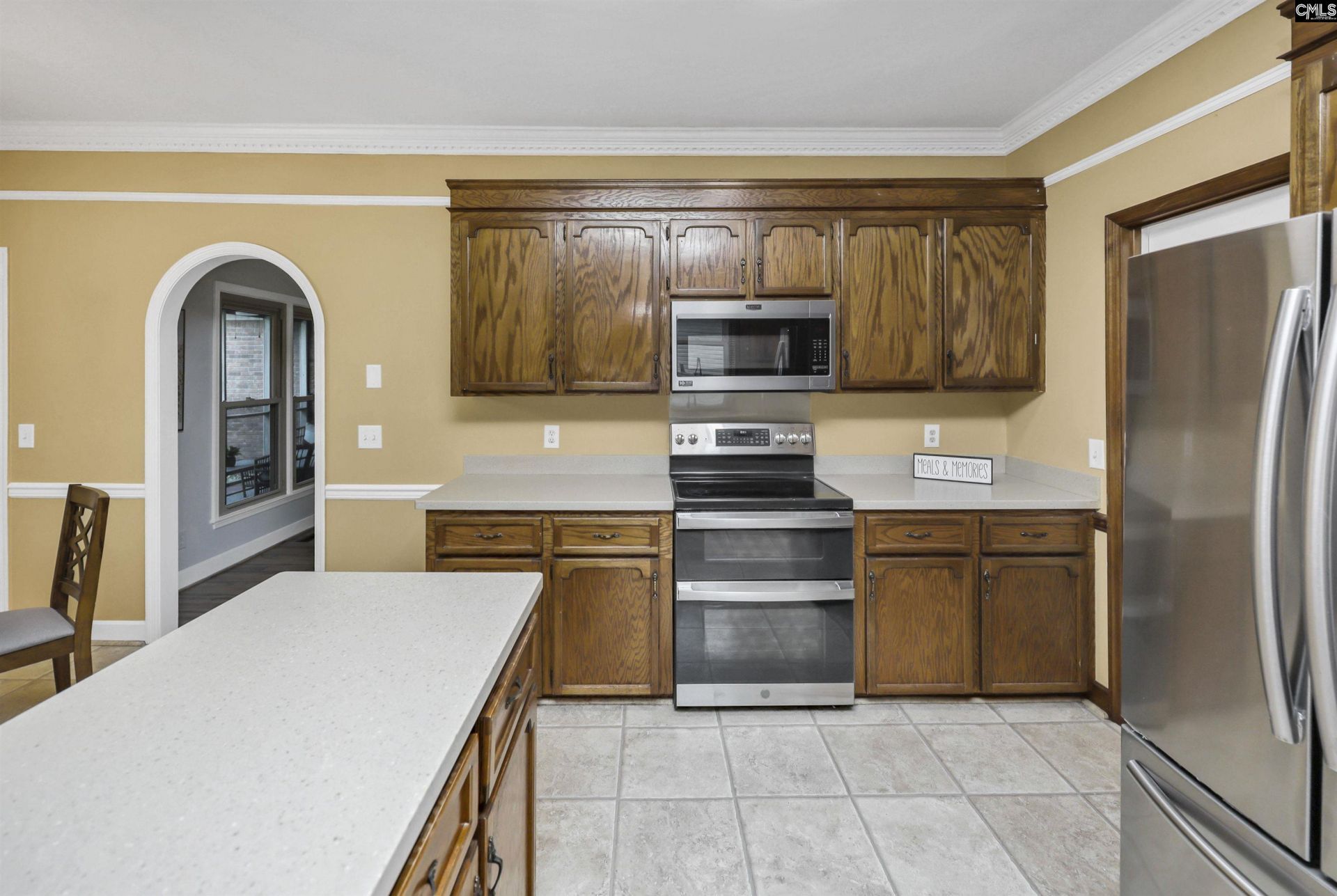 1053 Tarrytown Lane Photo 11
