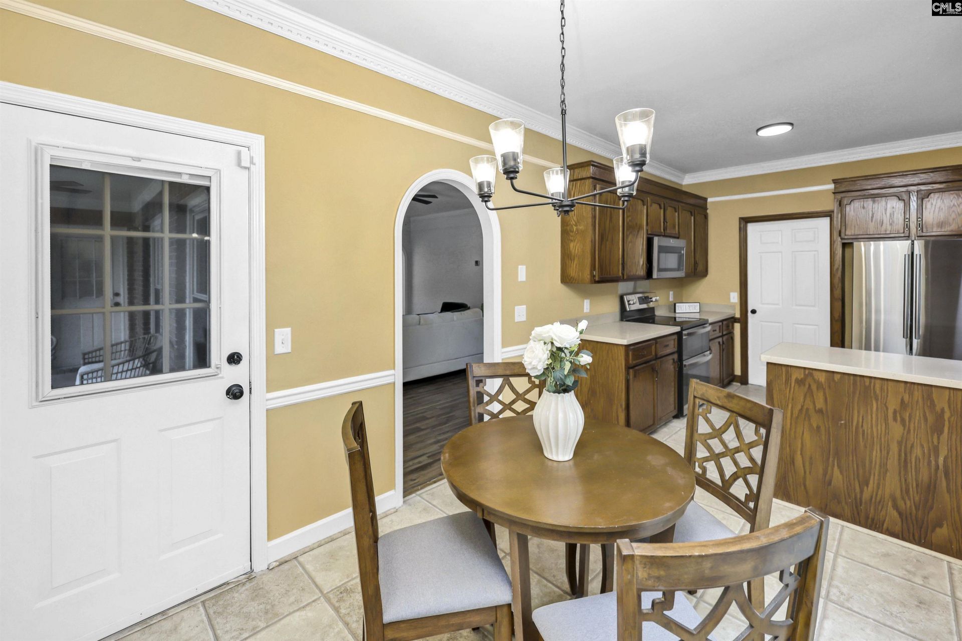 1053 Tarrytown Lane Photo 14