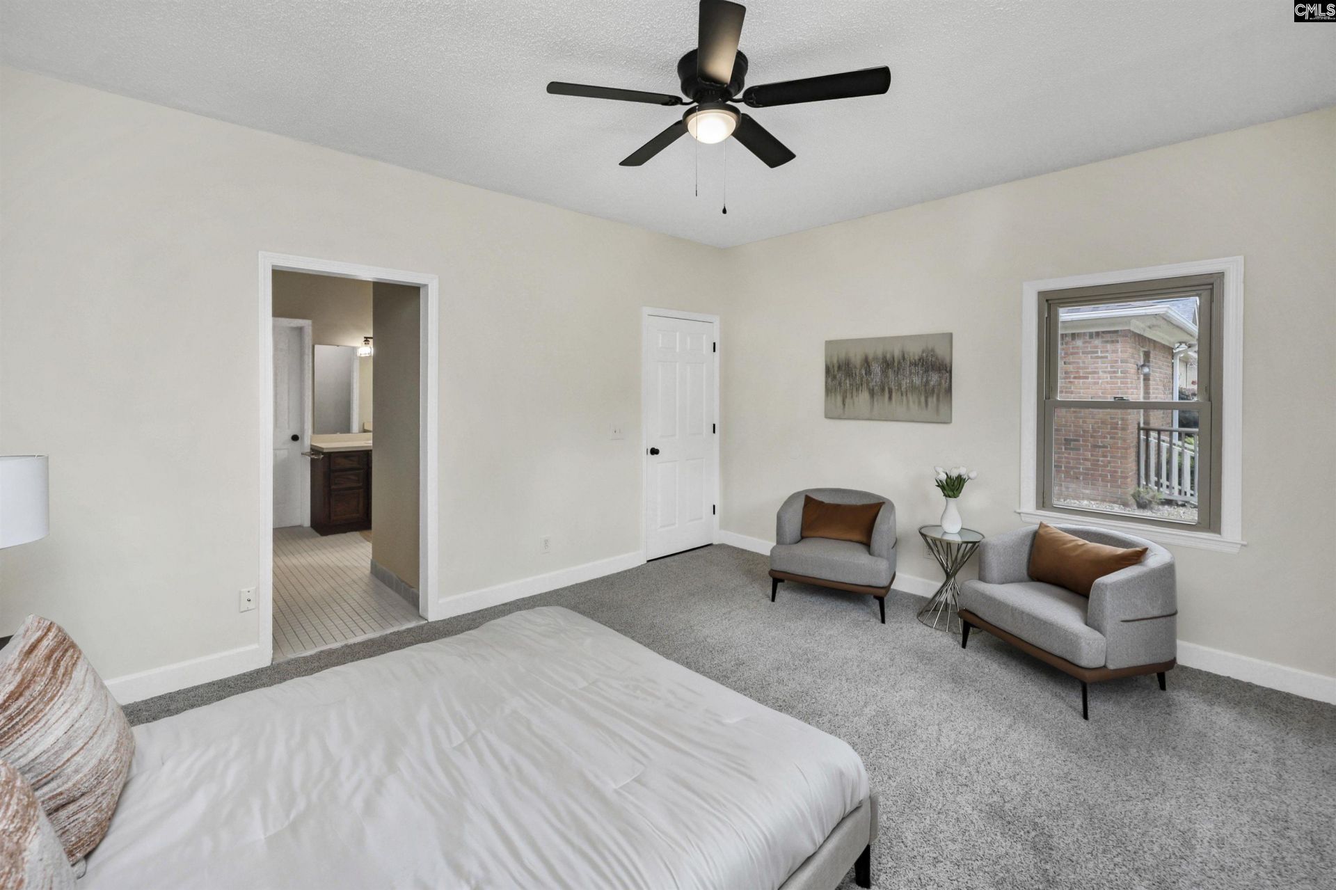 1053 Tarrytown Lane Photo 18