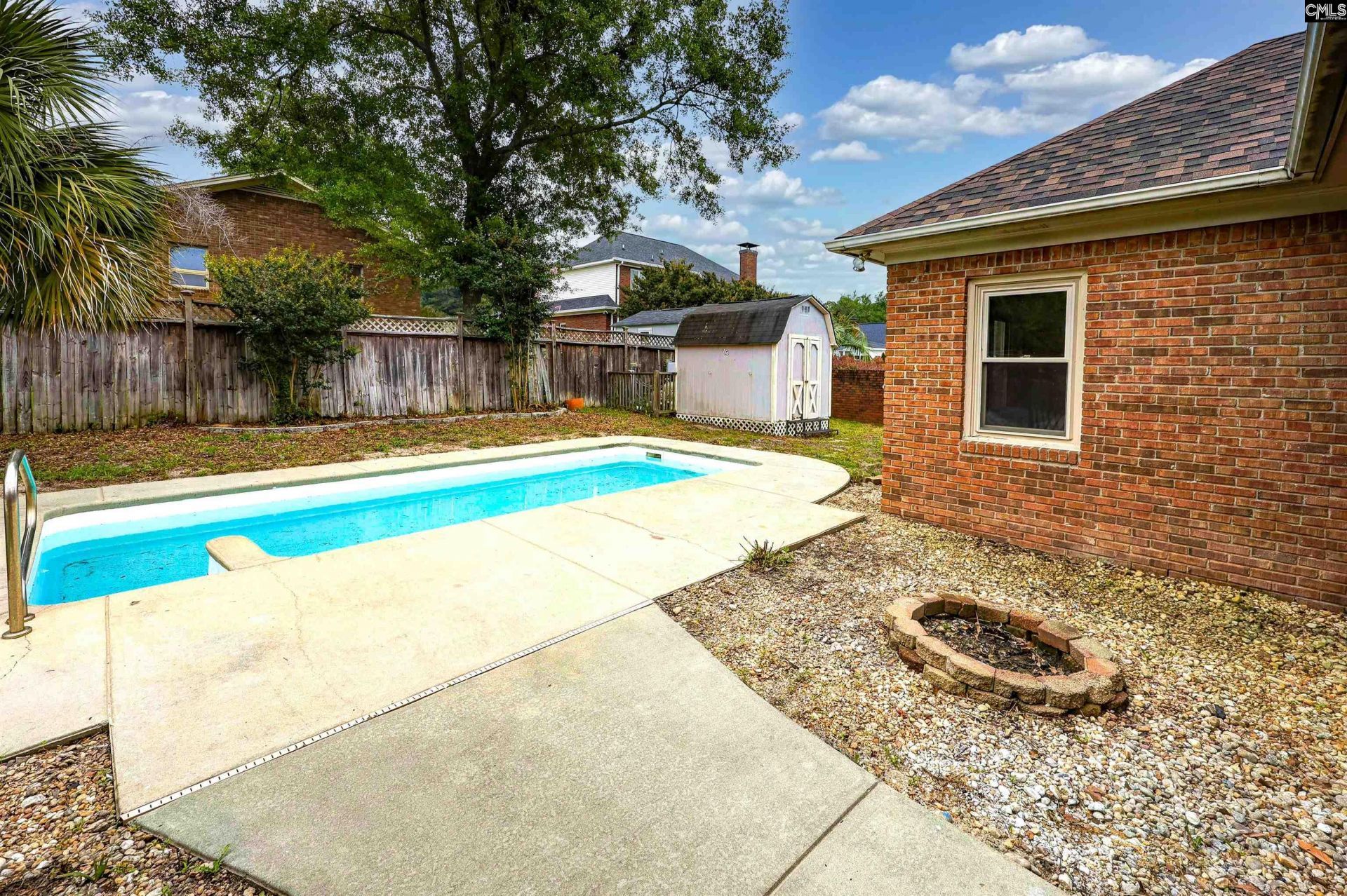 1053 Tarrytown Lane Photo 36