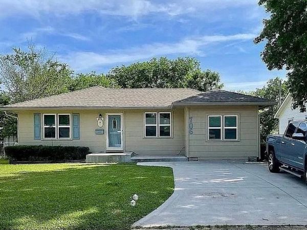 706 Elizabeth Drive, Ardmore, OK 73401