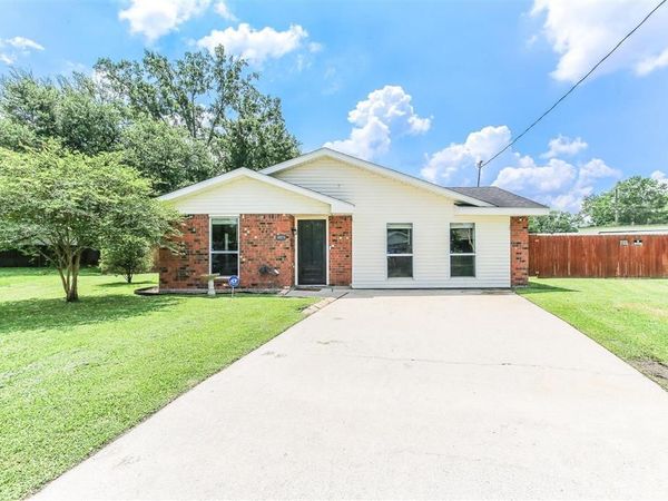 4071 Brentwood Drive , Lake Charles, LA 70607