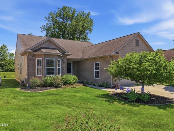 4973 Lake Breeze Lane , Maumee, OH 43537