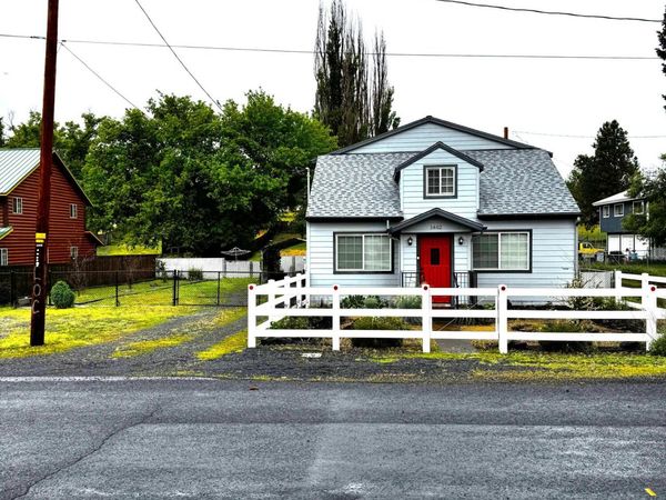 1402 Dayton Street, Klamath Falls, OR 97603