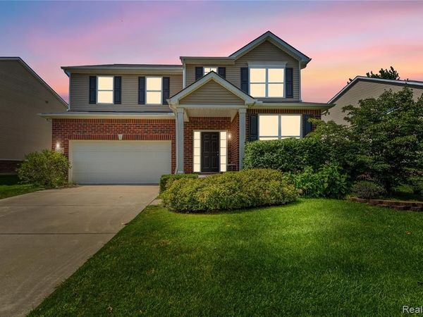 28547 Oakmonte Circle E , Lyon Twp, MI 48165