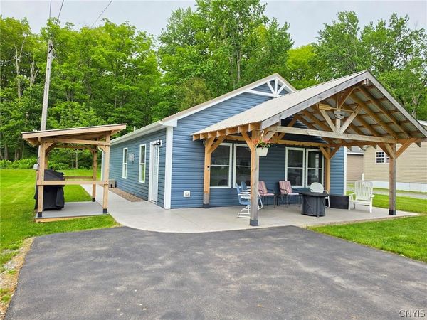 6394 Lakeshore Road S, Verona, NY 13478