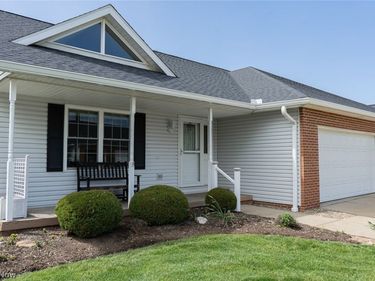 2765 Doral Circle SE, Massillon, OH 44646