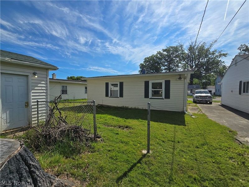 169 Boston Avenue , Elyria, OH 44035 Photo 18