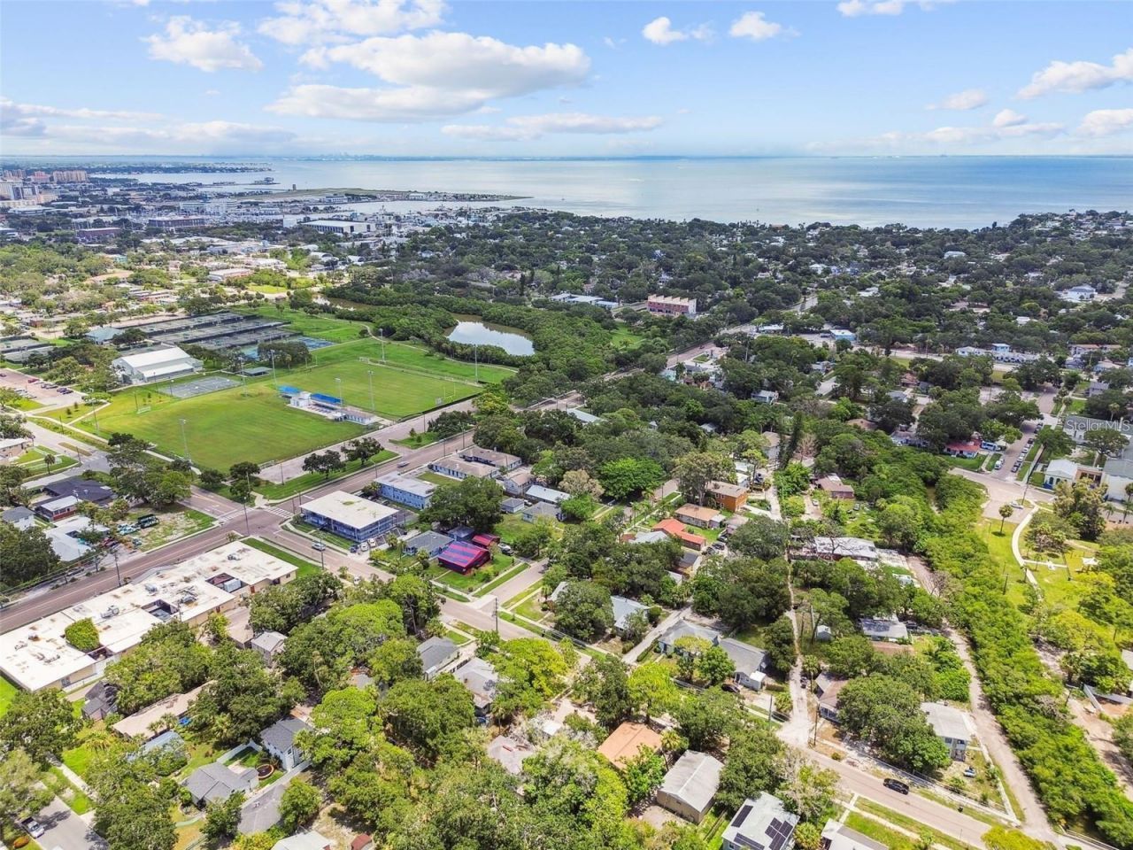2329 7th Street S, Saint Petersburg, FL 33705 Photo