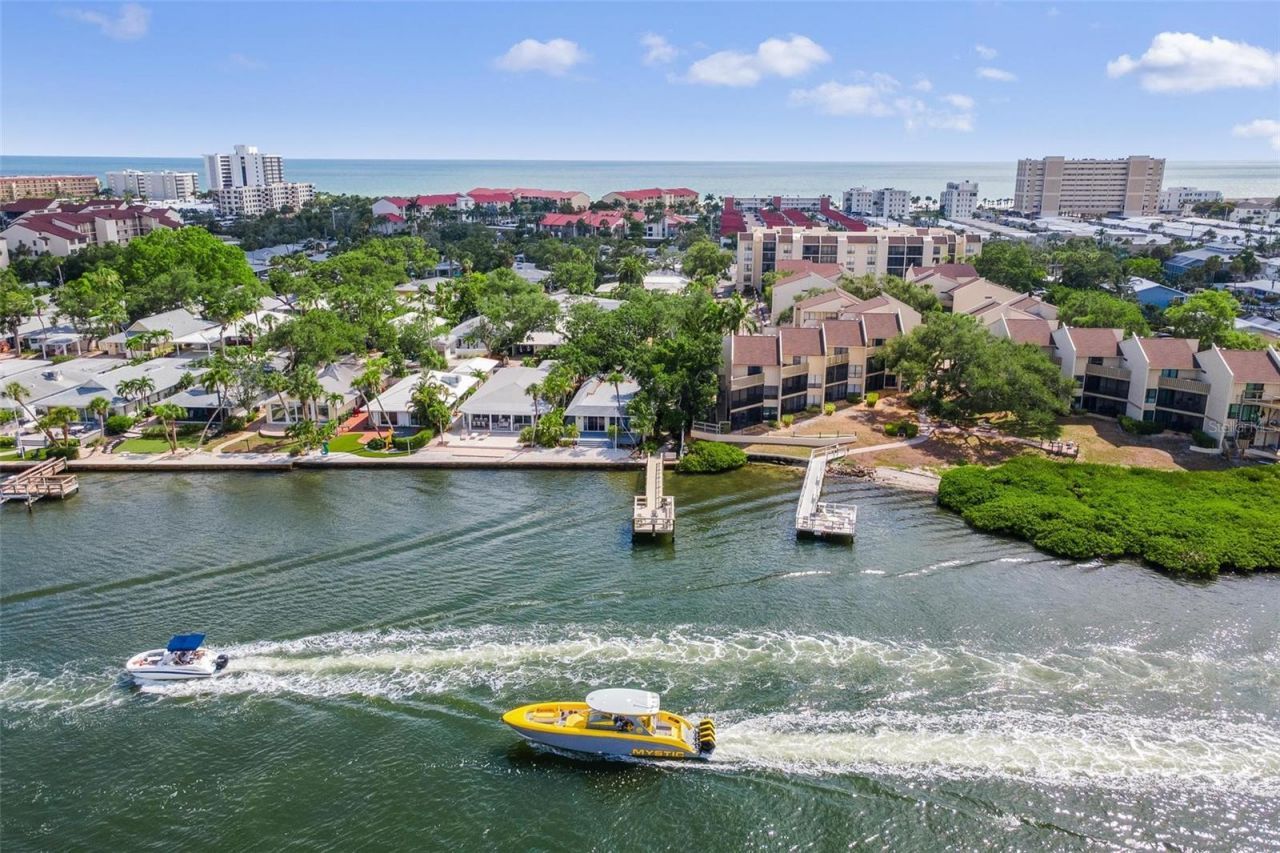 1229 Moonmist Circle , Unit P6, Sarasota, FL 34242 Photo