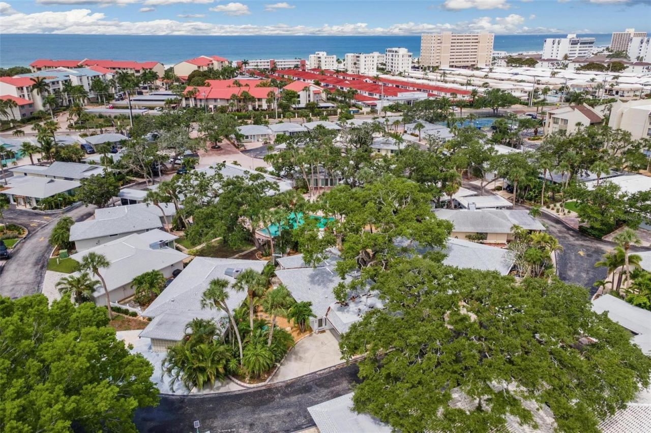 1229 Moonmist Circle , Unit P6, Sarasota, FL 34242 Photo