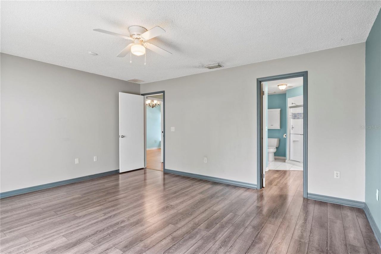 9109 Queen Elizabeth Court , Orlando, FL 32818 Photo