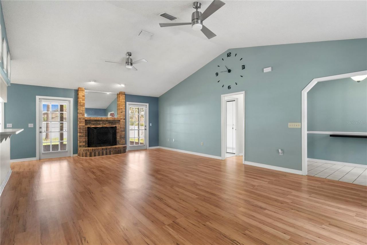 9109 Queen Elizabeth Court , Orlando, FL 32818 Photo