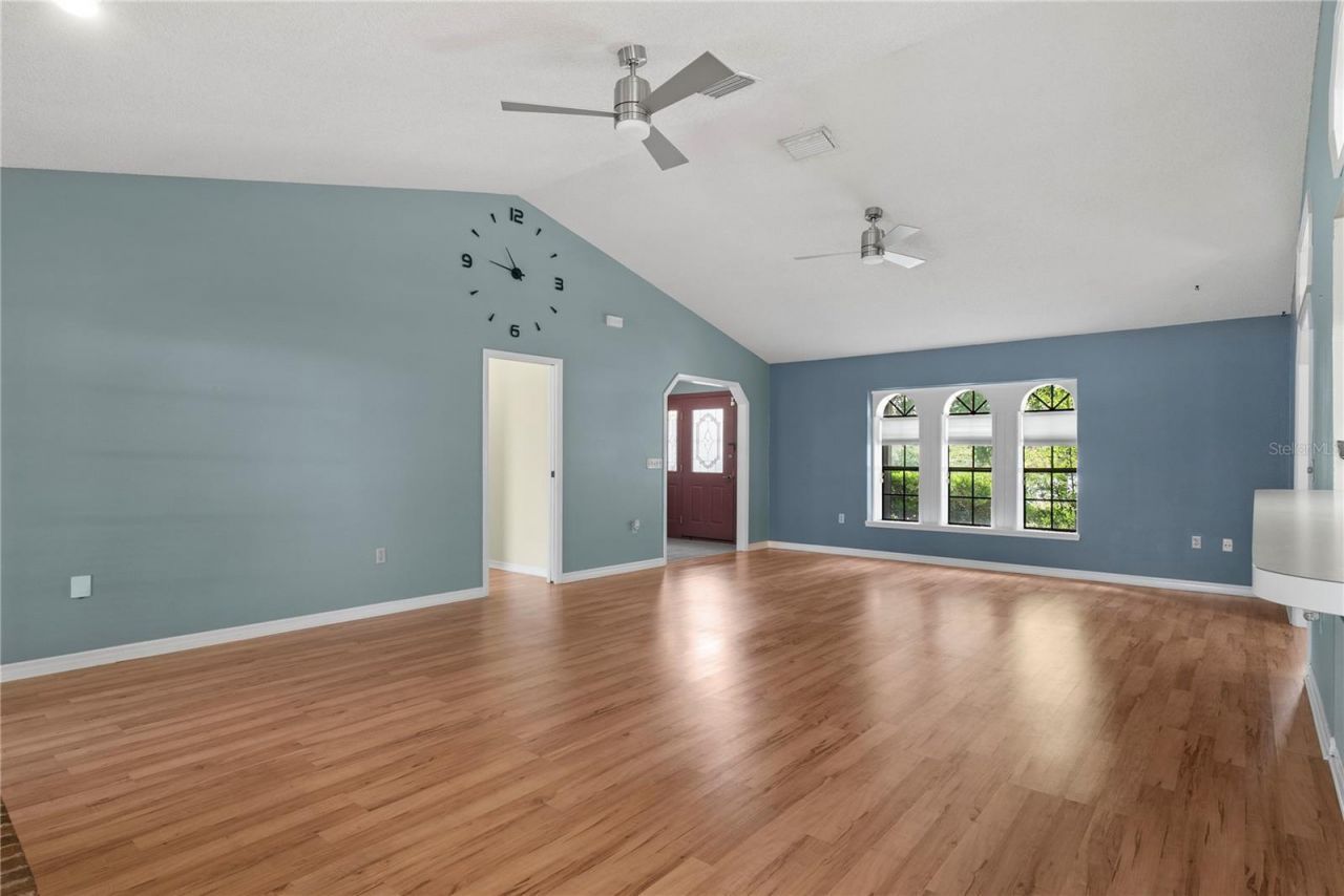 9109 Queen Elizabeth Court , Orlando, FL 32818 Photo