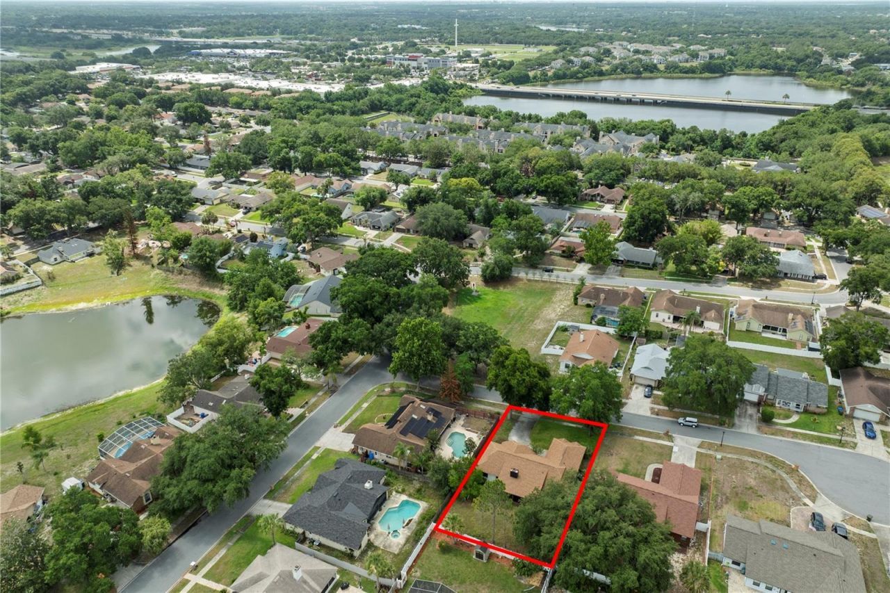 9109 Queen Elizabeth Court , Orlando, FL 32818 Photo