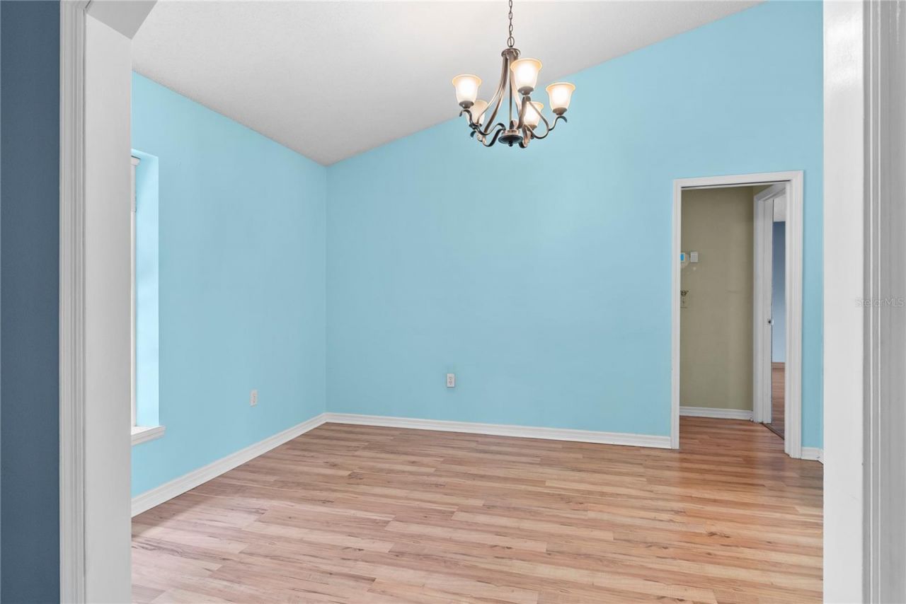 9109 Queen Elizabeth Court , Orlando, FL 32818 Photo