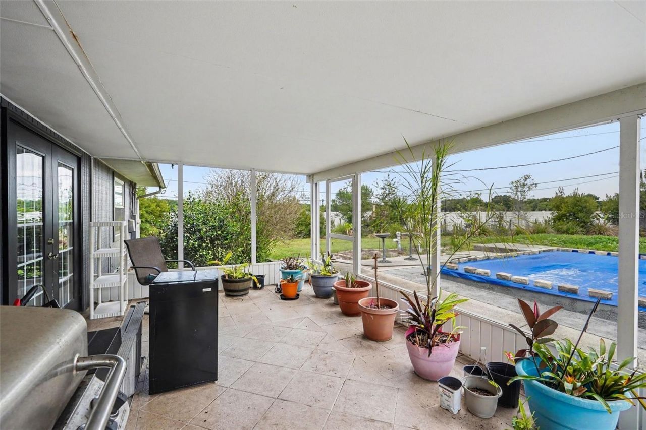 335 Tracy Way , Lakeland, FL 33809 Photo