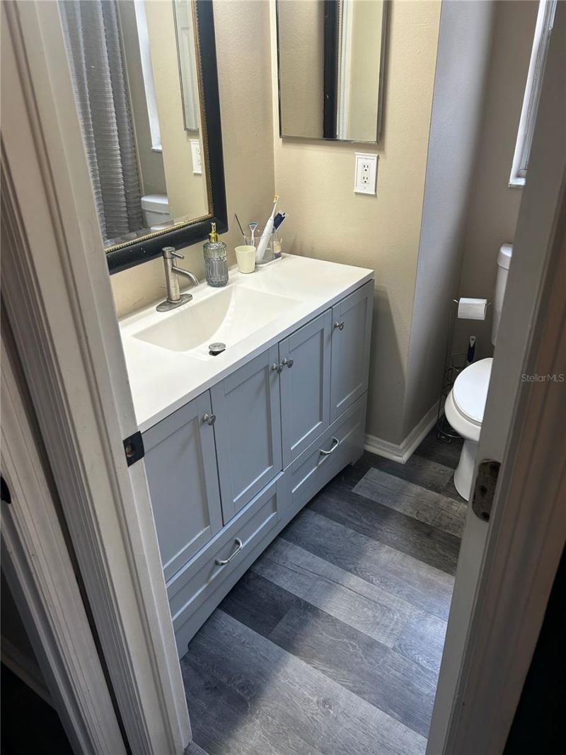 2118 Fletchers Point Circle , Tampa, FL 33613 Photo