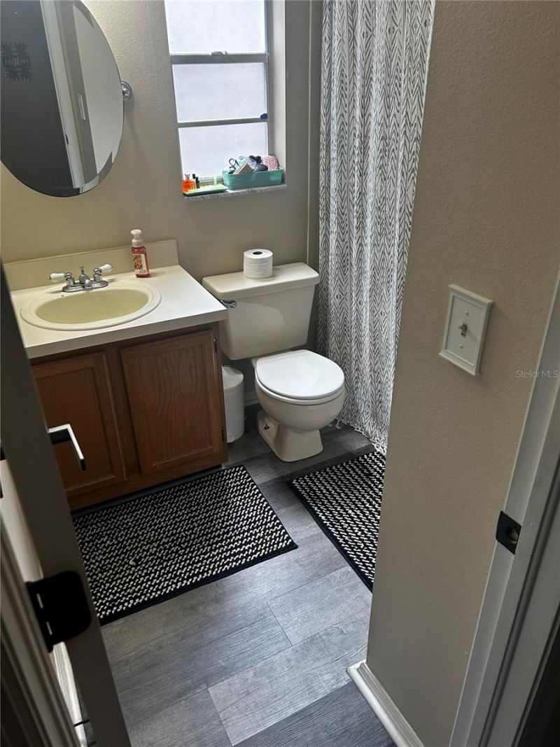 2118 Fletchers Point Circle , Tampa, FL 33613 Photo