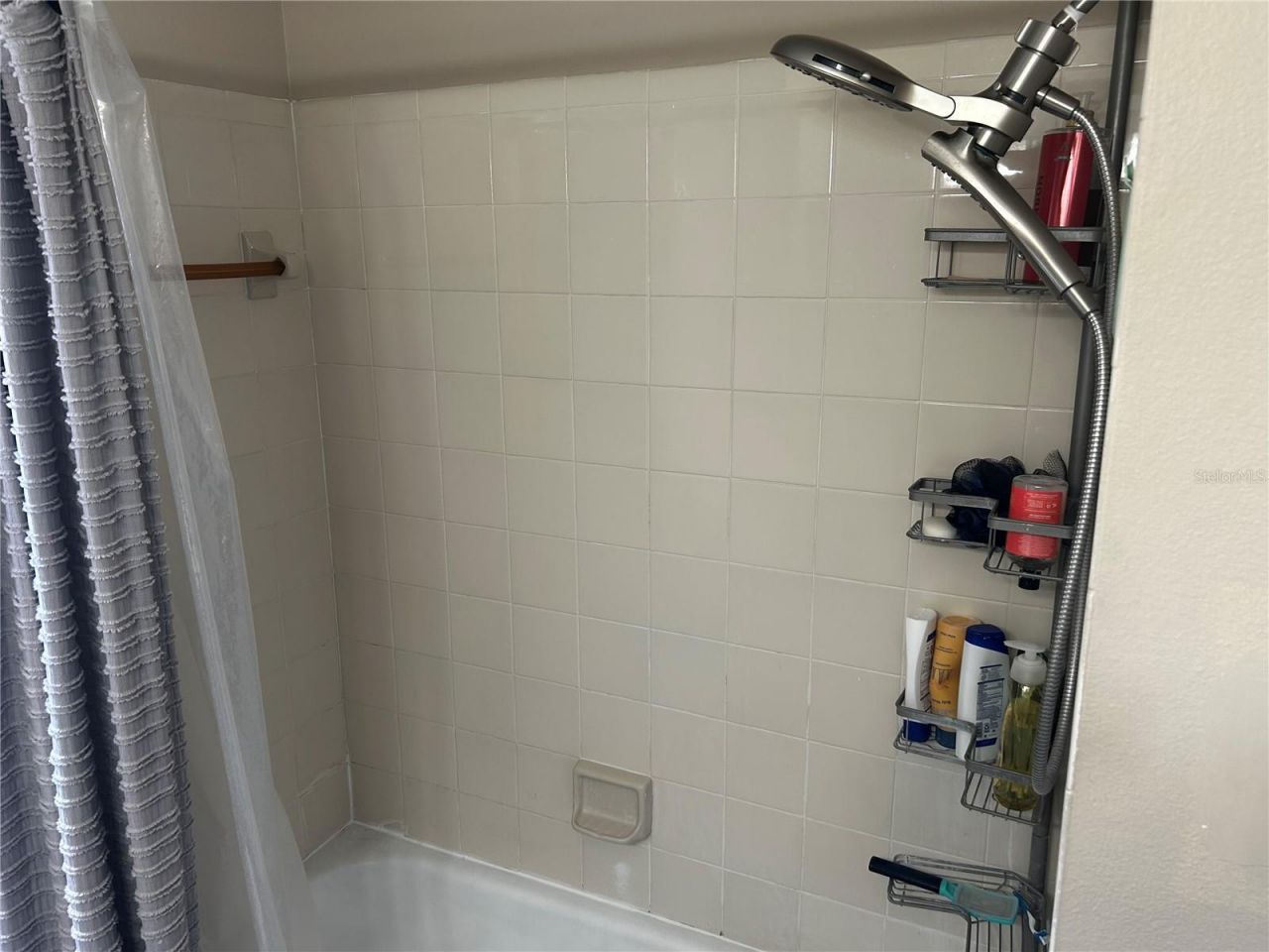 2118 Fletchers Point Circle , Tampa, FL 33613 Photo