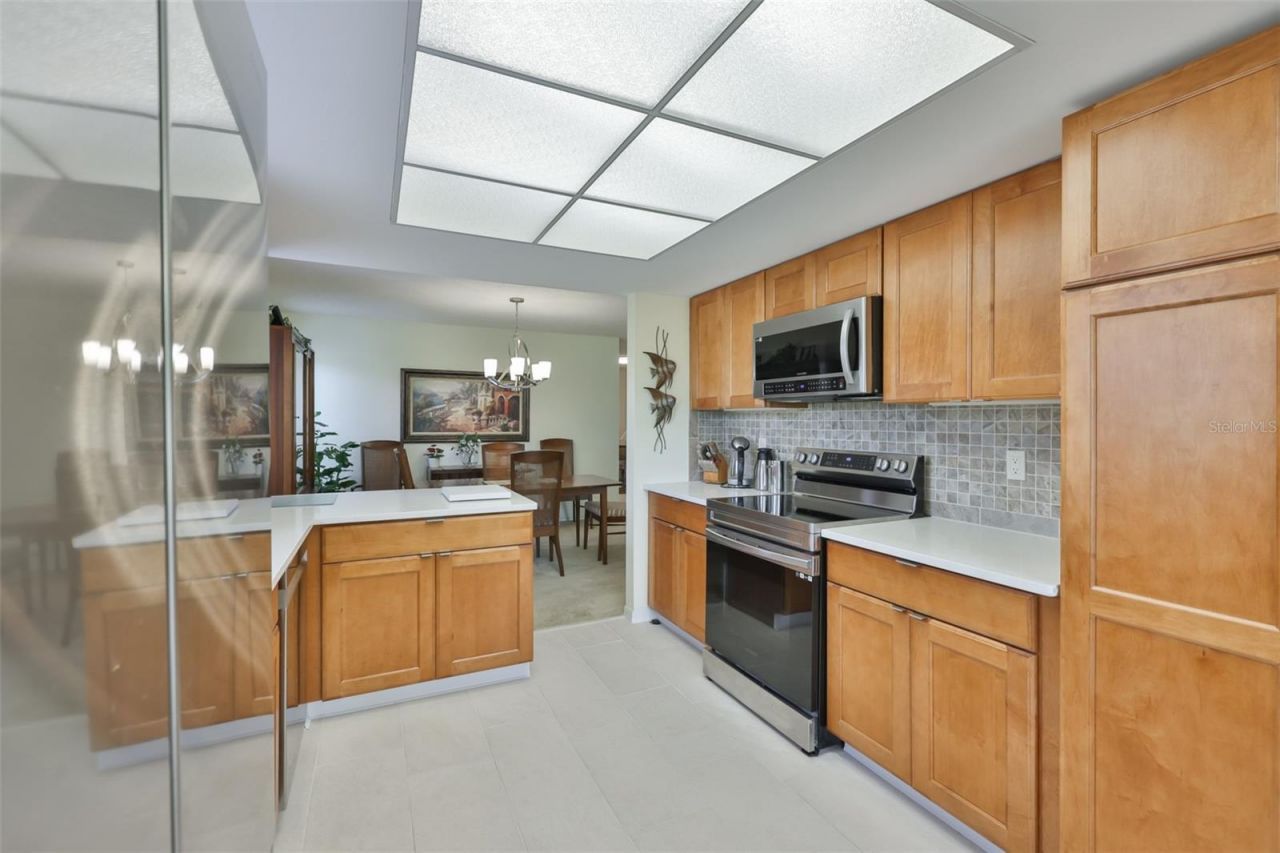 2417 Lancaster Drive , Sun City Center, FL 33573 Photo