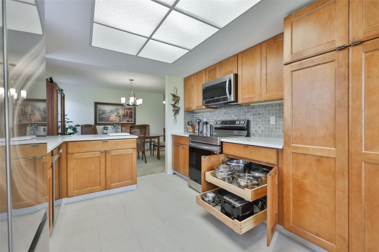 2417 Lancaster Drive , Sun City Center, FL 33573 Photo