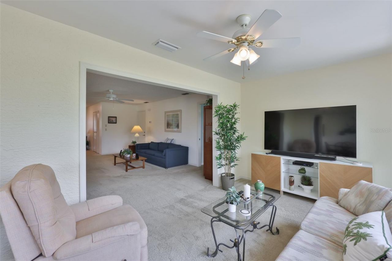 2417 Lancaster Drive , Sun City Center, FL 33573 Photo