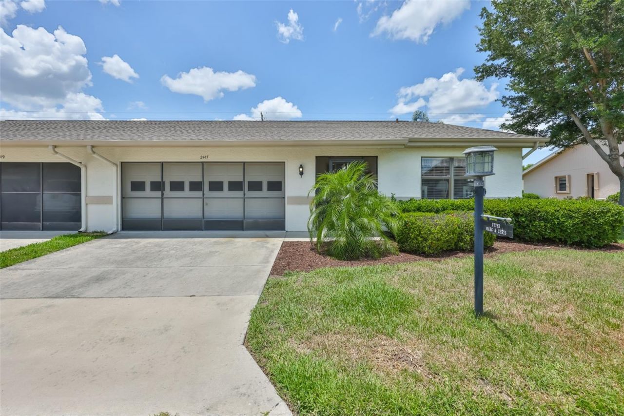2417 Lancaster Drive , Sun City Center, FL 33573 Photo