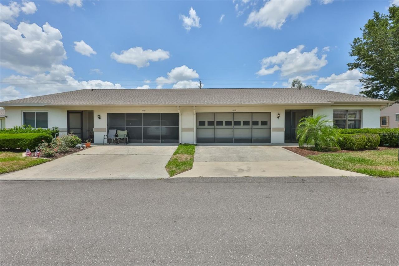 2417 Lancaster Drive , Sun City Center, FL 33573 Photo