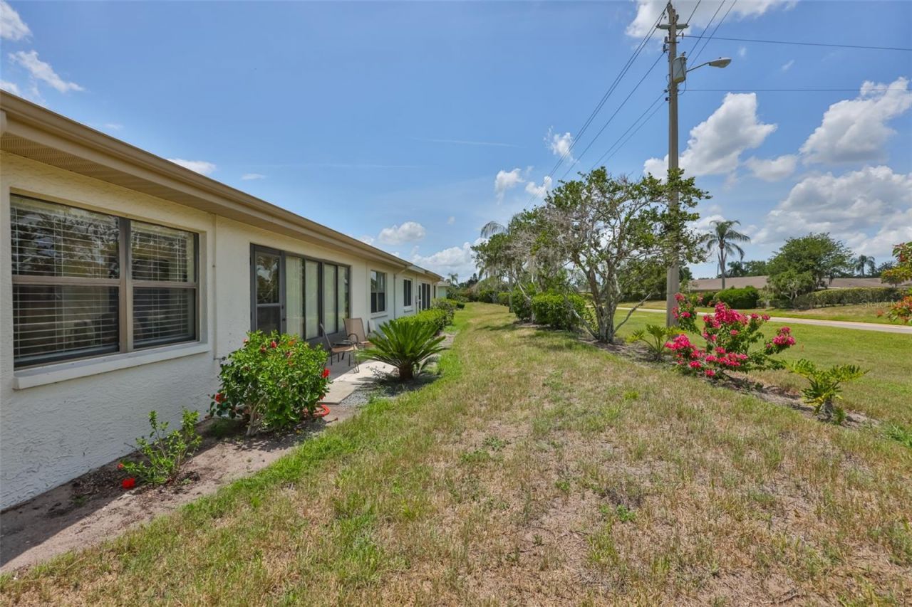 2417 Lancaster Drive , Sun City Center, FL 33573 Photo