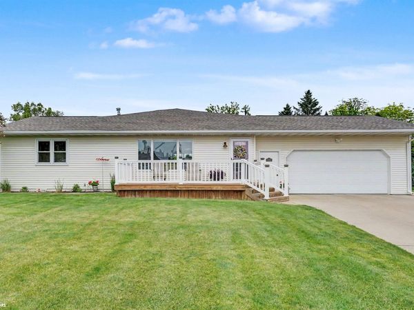 204 Bohen Street, Marshalltown, IA 50158
