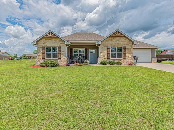 177 Mill Street, Emory, TX 75440