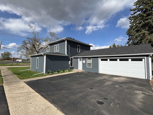 732 W 2nd Street, BYRON, IL 61010