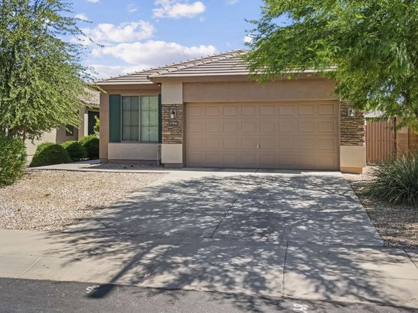 17941 W PALO VERDE Avenue, Waddell, AZ 85355
