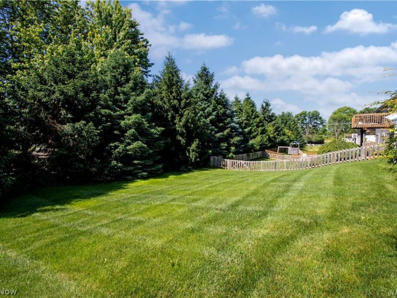 848 Hemlock Trail, Orrville, OH 44667 Photo 24