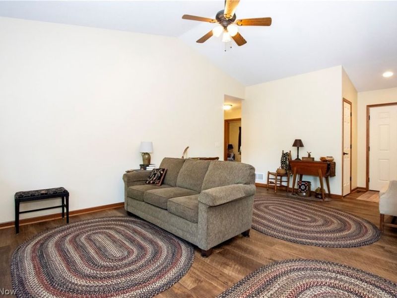848 Hemlock Trail, Orrville, OH 44667 Photo 6
