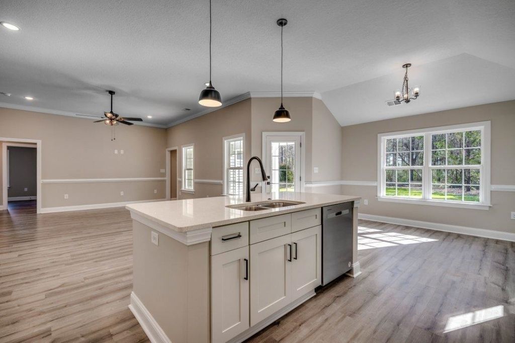 3585 Valley Forge Rd.  Photo 9