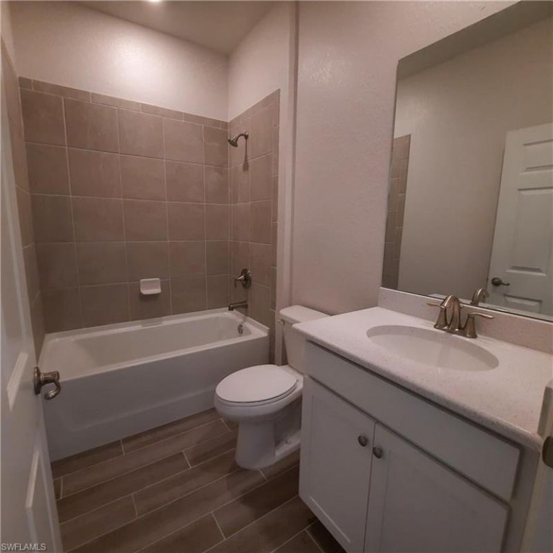 4102 NW 26th St , Cape Coral, FL 33993 Photo