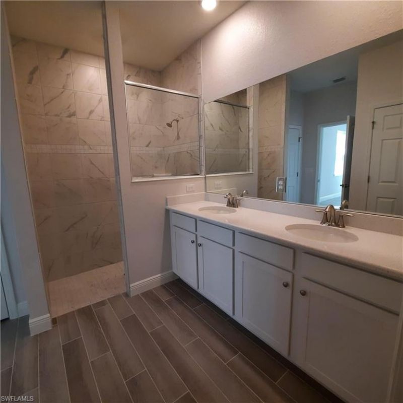 4102 NW 26th St , Cape Coral, FL 33993 Photo