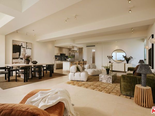 2222 Avenue Of The Stars, Unit 1404, Los Angeles, CA 90067