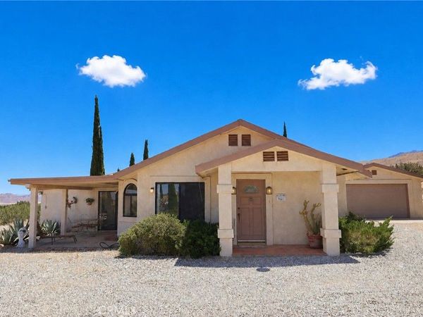 25274 Skyline, Apple Valley, CA 92308