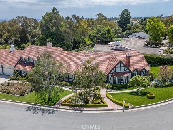 9 Pleasant Hill Drive, Rolling Hills Estates, CA 90274