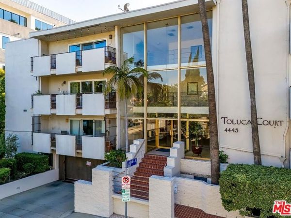 4445 Cartwright Avenue, Unit 310, Toluca Lake, CA 91602