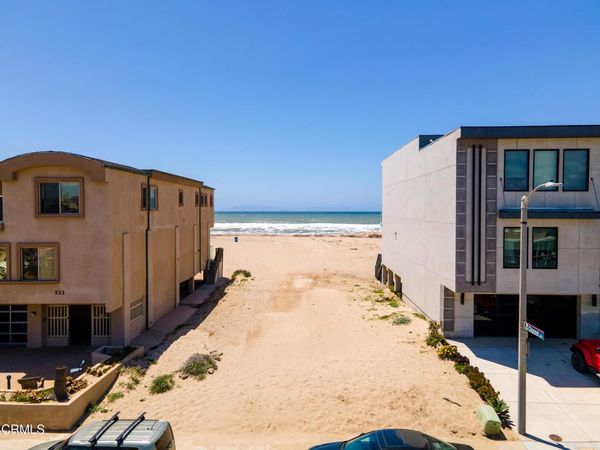 711 Mandalay Beach Road, Oxnard, CA 93035